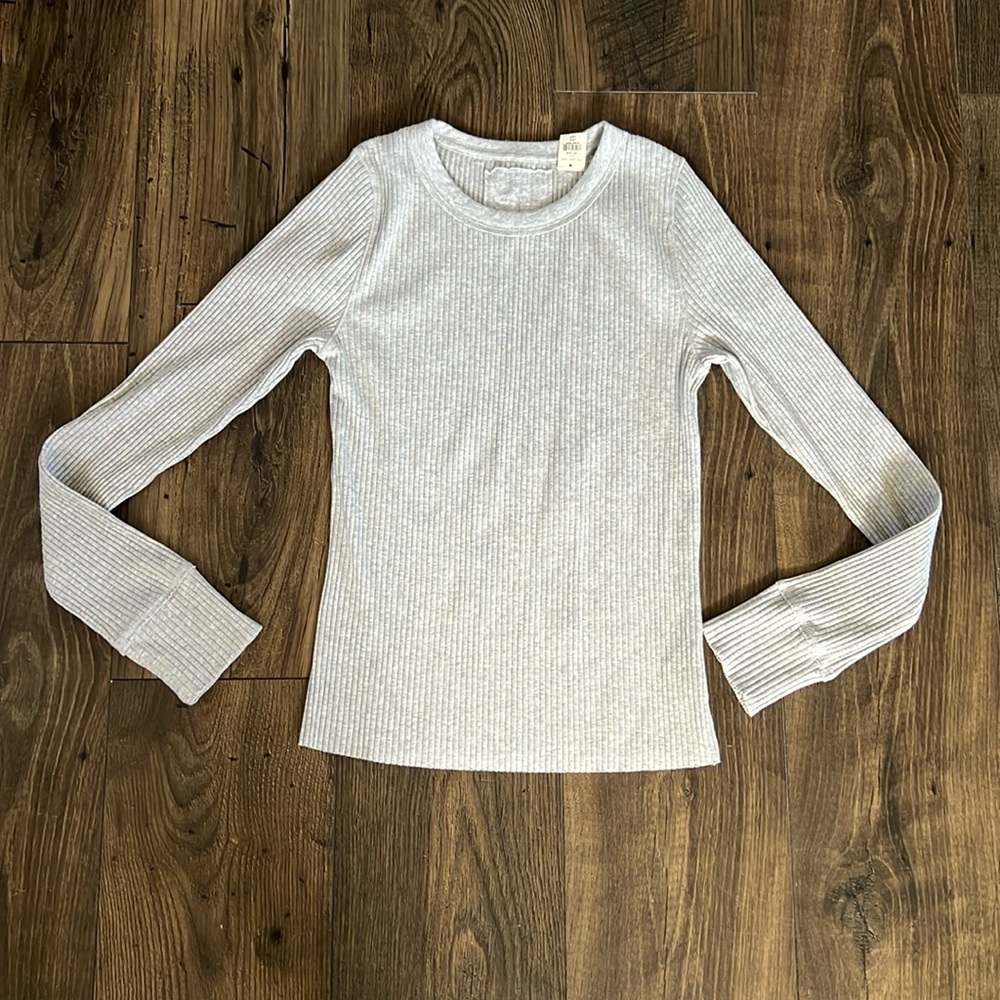 AERIE HEATHER GREY LONG SLEEVE RIBBED TEE SHIRT